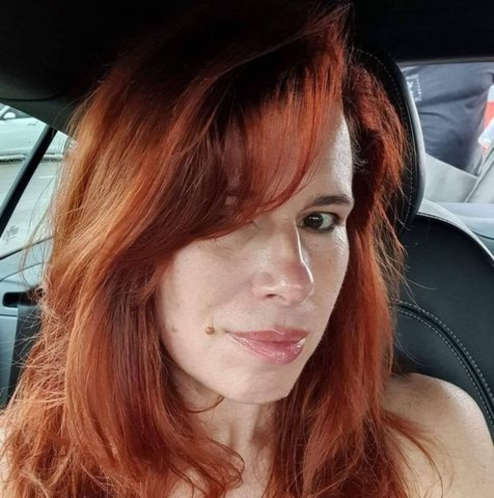 Meet your Posher, Bonita